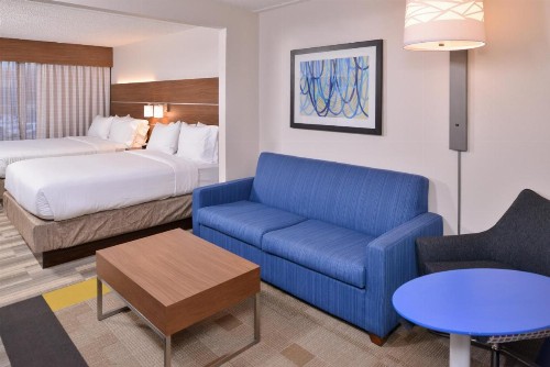Holiday Inn Express Hotel & Suites Indianapolis Dtn-Conv Ctr Area an IHG Hotel - image 33