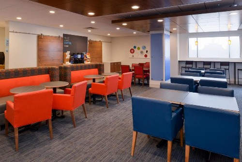 Holiday Inn Express Hotel & Suites Indianapolis Dtn-Conv Ctr Area an IHG Hotel - image 35