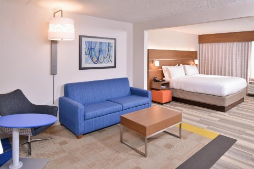 Holiday Inn Express Hotel & Suites Indianapolis Dtn-Conv Ctr Area an IHG Hotel - image 36