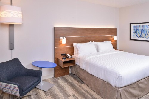 Holiday Inn Express Hotel & Suites Indianapolis Dtn-Conv Ctr Area an IHG Hotel - image 38