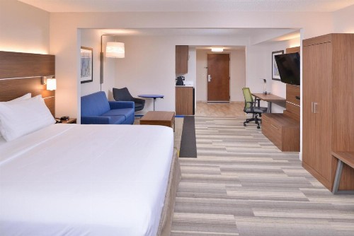 Holiday Inn Express Hotel & Suites Indianapolis Dtn-Conv Ctr Area an IHG Hotel - image 9
