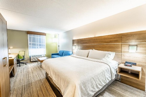 Holiday Inn Express Indianapolis South an IHG Hotel - image 31