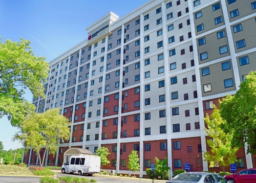 Candlewood Suites Indianapolis Downtown Medical District an IHG Hotel - image 1