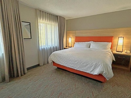 Candlewood Suites Indianapolis Downtown Medical District an IHG Hotel - image 16
