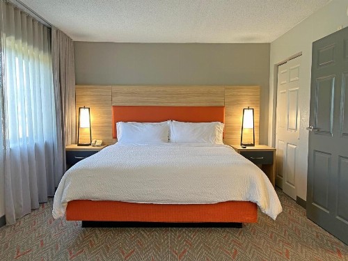 Candlewood Suites Indianapolis Downtown Medical District an IHG Hotel - image 21