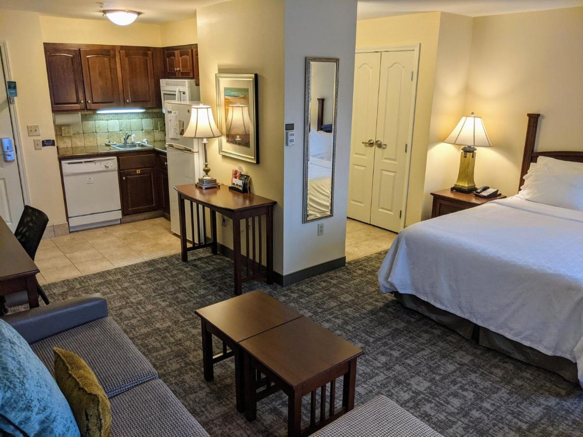 Staybridge Suites Indianapolis-Carmel an IHG Hotel - image 2