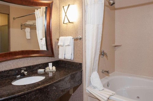 Hilton Garden Inn Indianapolis South/Greenwood - image 25