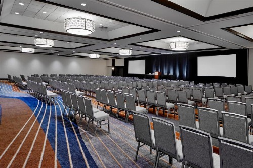 Sheraton Indianapolis Hotel at Keystone Crossing - image 31