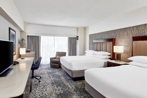 Sheraton Indianapolis Hotel at Keystone Crossing - image 35