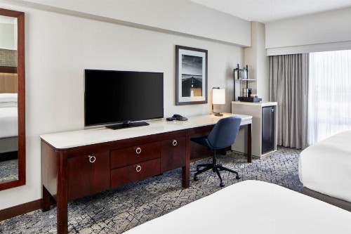 Sheraton Indianapolis Hotel at Keystone Crossing - image 38