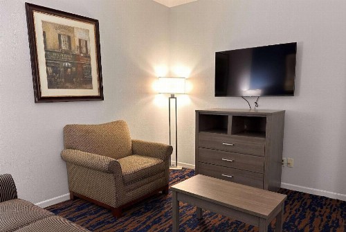 Baymont by Wyndham Indianapolis Northwest - image 7