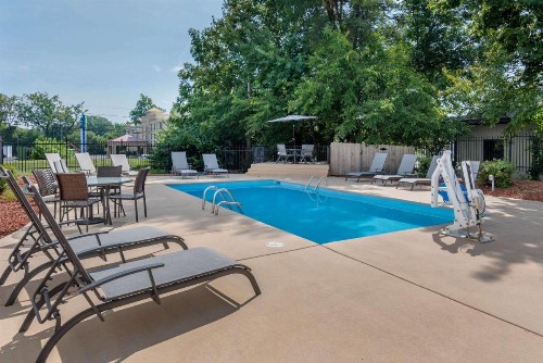 Comfort Inn South - image 28