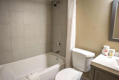 Super 8 by Wyndham Indianapolis South - image 34