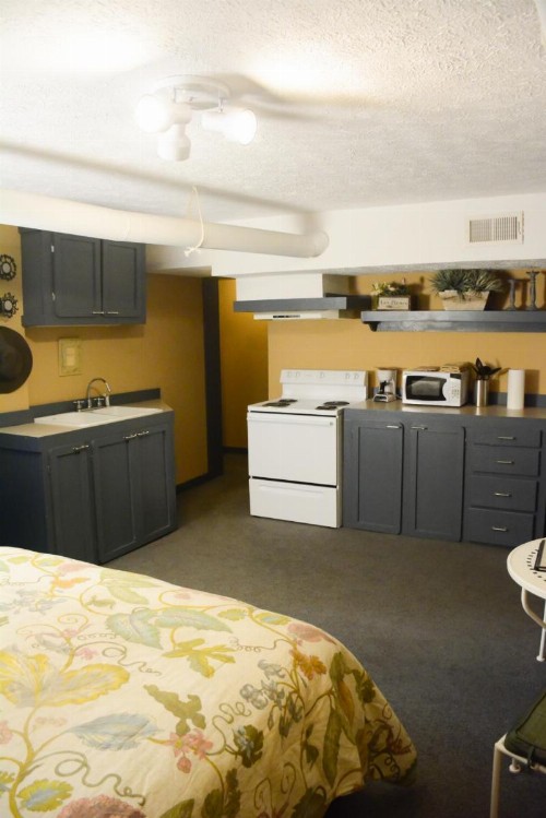 Stone Soup Inn - image 48