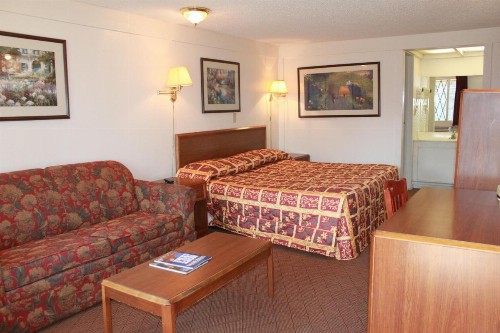 Knights Inn Indianapolis - image 7
