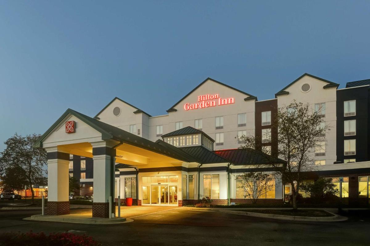 Hilton Garden Inn Indianapolis Airport - main image