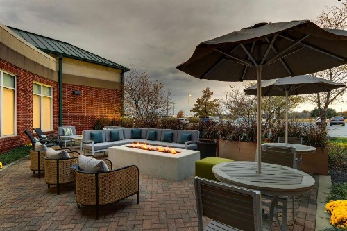Hilton Garden Inn Indianapolis Airport - image 11