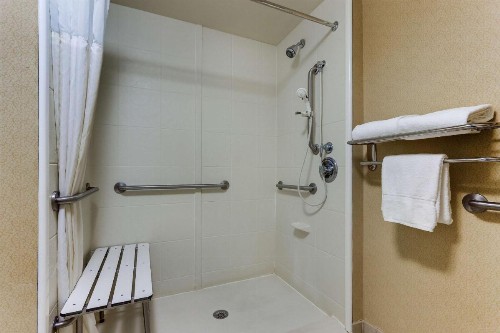 Hilton Garden Inn Indianapolis Airport - image 28