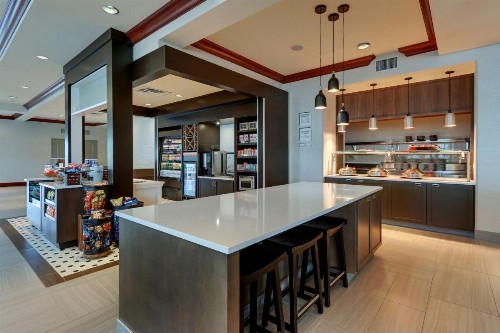 Hilton Garden Inn Indianapolis Airport - image 45
