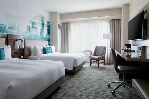 Indianapolis Marriott Downtown - image 1