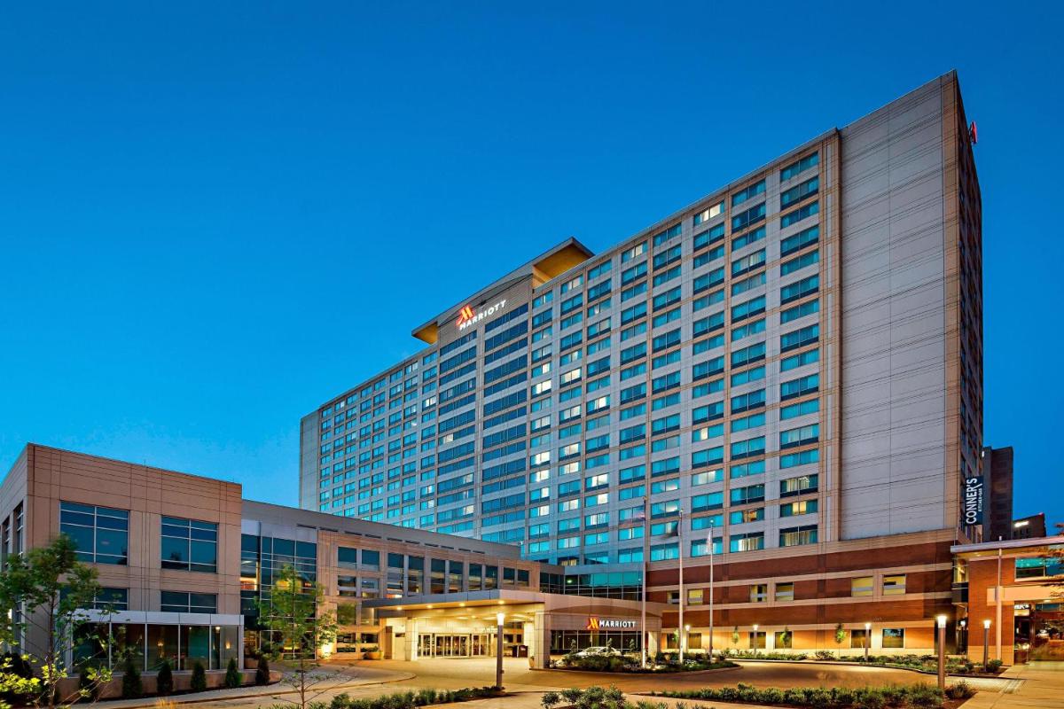 Indianapolis Marriott Downtown - image 3