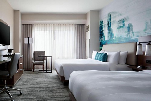 Indianapolis Marriott Downtown - image 8