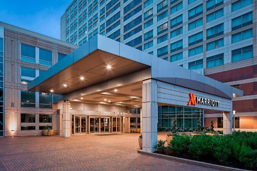Indianapolis Marriott Downtown - image 9