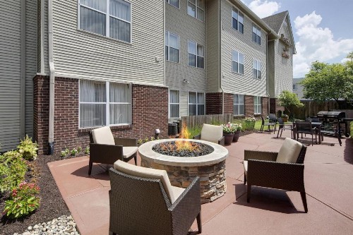 Residence Inn Indianapolis Airport - image 1