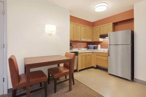 Residence Inn Indianapolis Airport - image 25