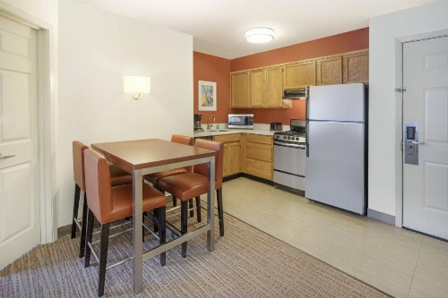 Residence Inn Indianapolis Airport - image 5