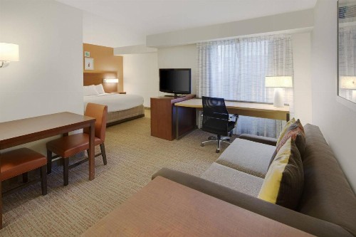 Residence Inn Indianapolis Airport - image 6