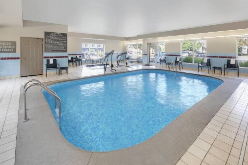 Residence Inn Indianapolis Airport - image 8