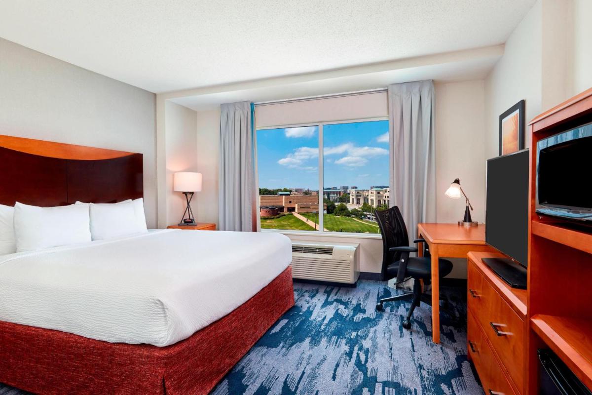 Fairfield Inn Suites Indianapolis Downtown - main image