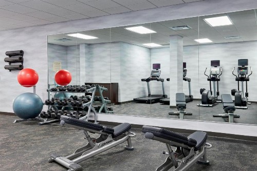 Fairfield Inn Suites Indianapolis Downtown - image 16