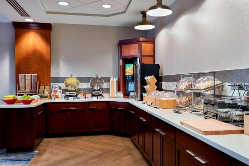 Fairfield Inn Suites Indianapolis Downtown - image 34
