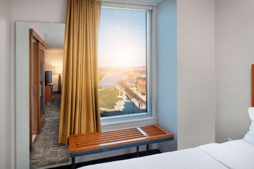 SpringHill Suites Indianapolis Downtown - image 12