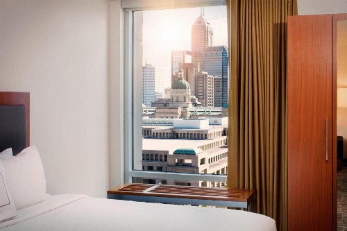 SpringHill Suites Indianapolis Downtown - image 15