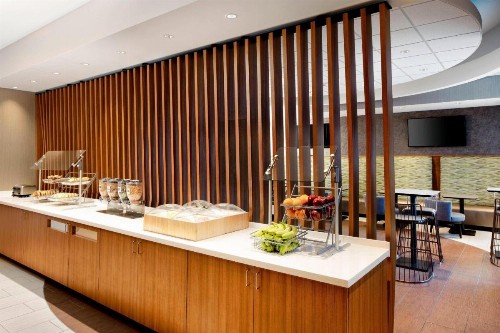 SpringHill Suites Indianapolis Downtown - image 17