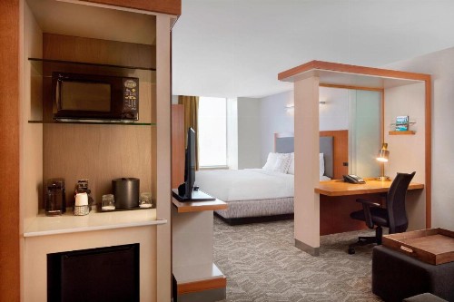 SpringHill Suites Indianapolis Downtown - image 18