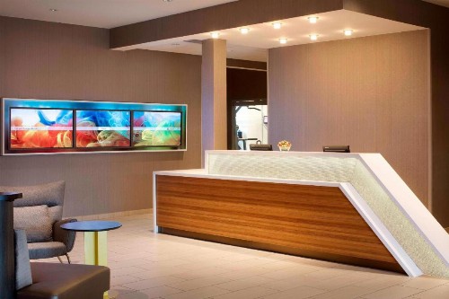 SpringHill Suites Indianapolis Downtown - image 4