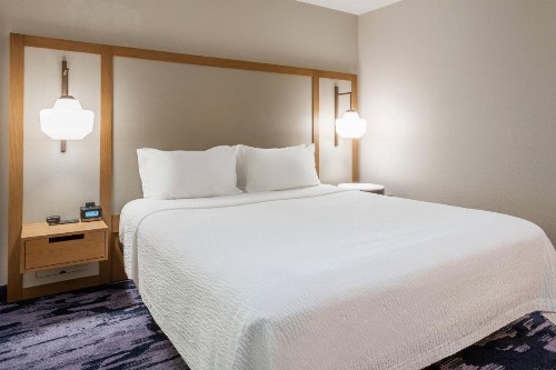 Fairfield Inn & Suites Indianapolis Northwest - image 17