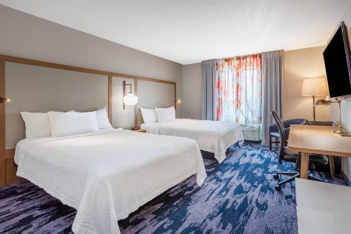 Fairfield Inn & Suites Indianapolis Northwest - image 2