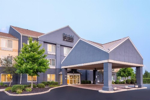 Fairfield Inn & Suites Indianapolis Northwest - image 9