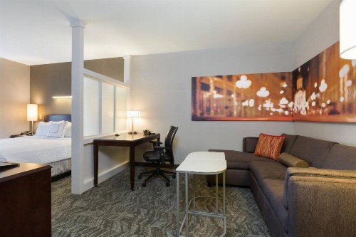 SpringHill Suites Indianapolis Fishers - image 13