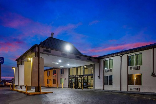 Motel 6 Indianapolis IN - image 3