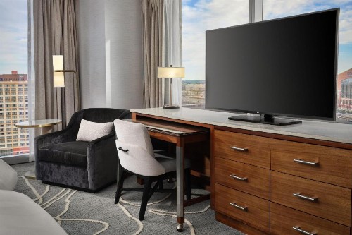 JW Marriott Indianapolis - image 10