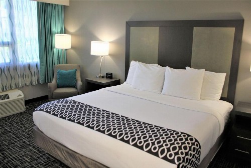 Best Western Plus Indianapolis Downtown - image 11