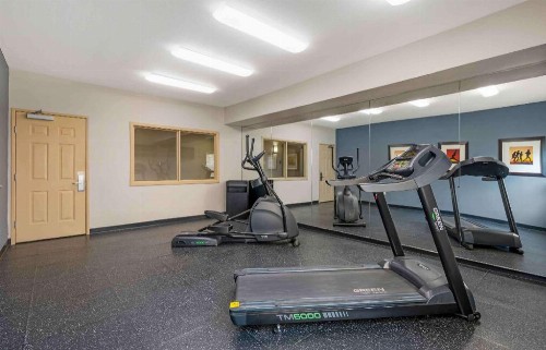 Extended Stay America Suites - Indianapolis - Airport - W Southern Ave - image 12
