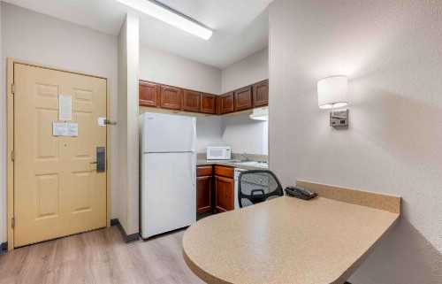 Extended Stay America Suites - Indianapolis - Airport - W Southern Ave - image 21