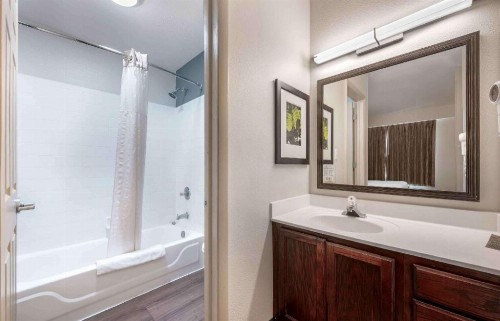 Extended Stay America Suites - Indianapolis - Airport - W Southern Ave - image 35